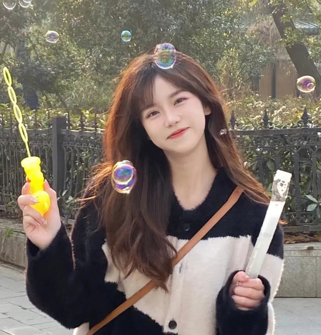 重生离婚后前夫父子都慌了